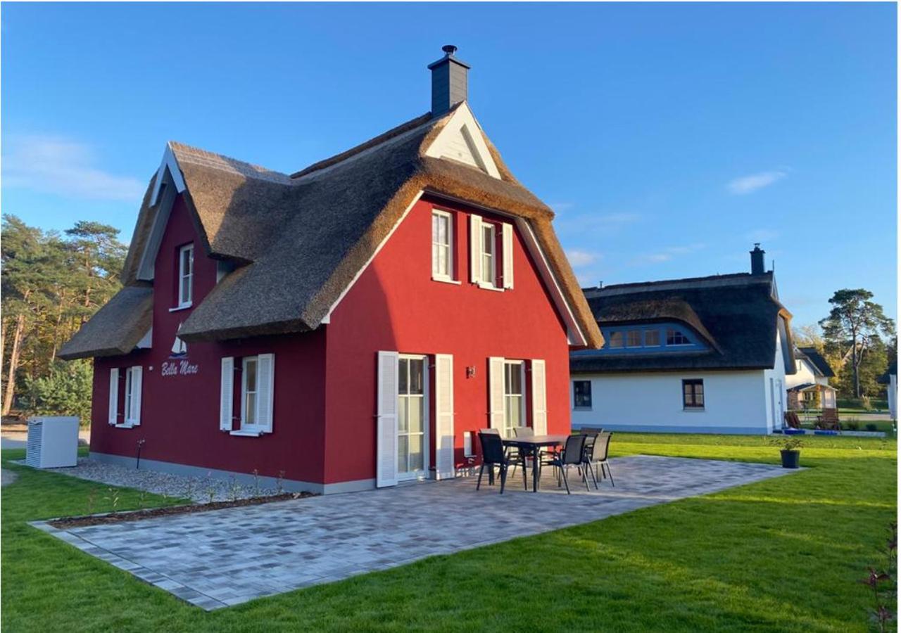 Modernes Reetdach-Ostseeferienhaus Bella Mare, Insel Usedom Mit Sauna, Kamin & Sonnenterrasse Zirchow Екстер'єр фото
