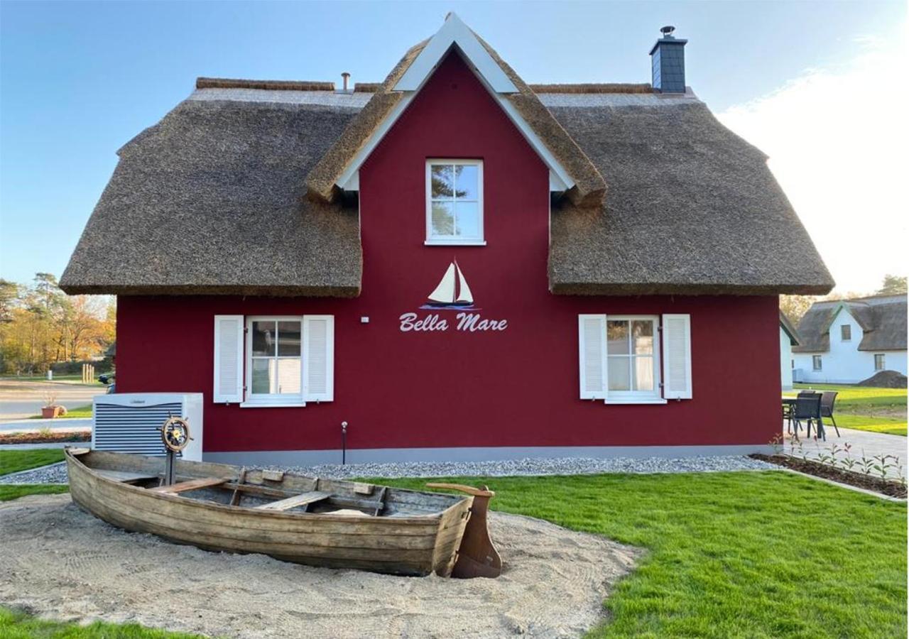 Modernes Reetdach-Ostseeferienhaus Bella Mare, Insel Usedom Mit Sauna, Kamin & Sonnenterrasse Zirchow Екстер'єр фото